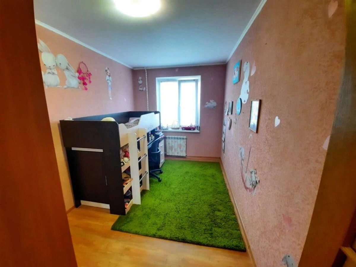Apartment for rent. 3 rooms, 60 m², 6th floor/9 floors. 13, Heroyiv polku Azov vul., Kyiv. 