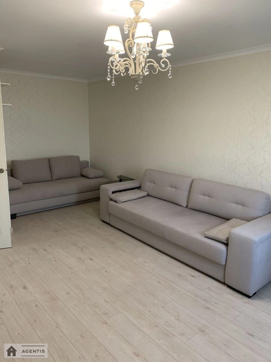 Apartment for rent. 1 room, 49 m², 21 floor/26 floors. Brovary. 