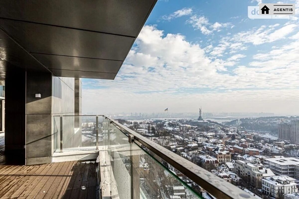Apartment for rent. 4 rooms, 199 m², 17 floor/17 floors. 13, Leypcizka 13, Kyiv. 