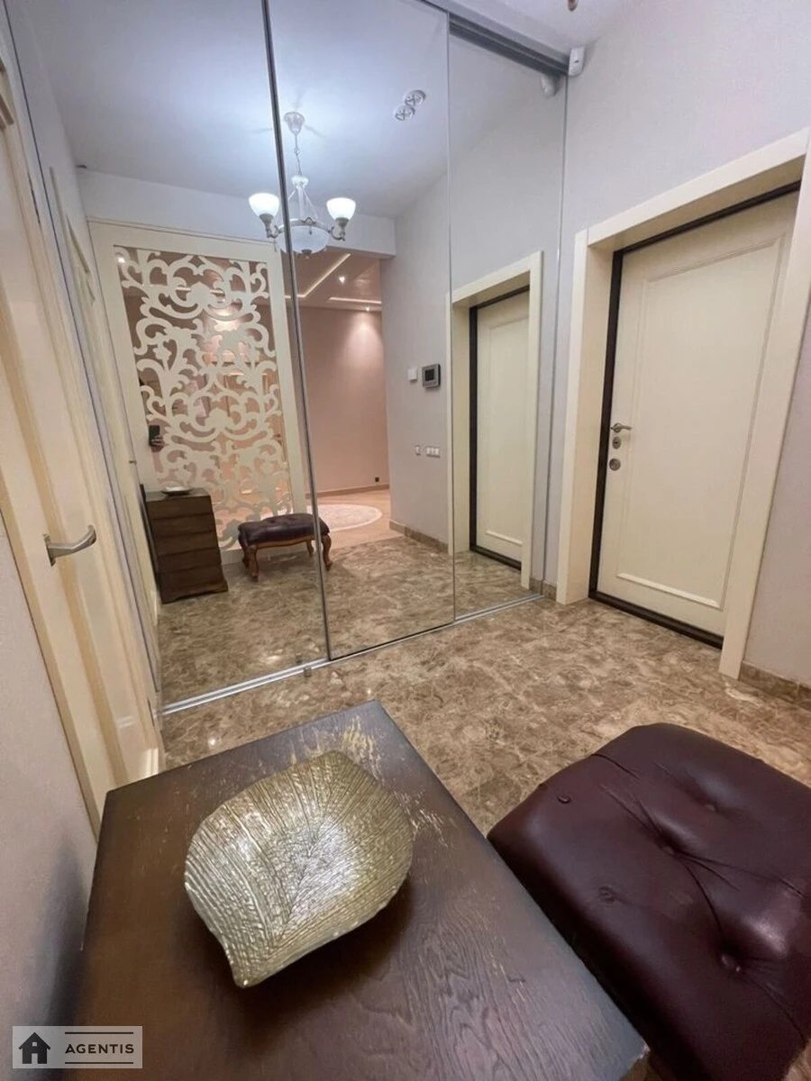 Apartment for rent. 4 rooms, 190 m², 20 floor/24 floors. 14, Dniprovska embankment 14, Kyiv. 