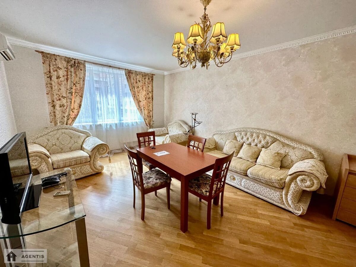 Apartment for rent. 3 rooms, 130 m², 9th floor/20 floors. 13, Golosiyivska 13, Kyiv. 