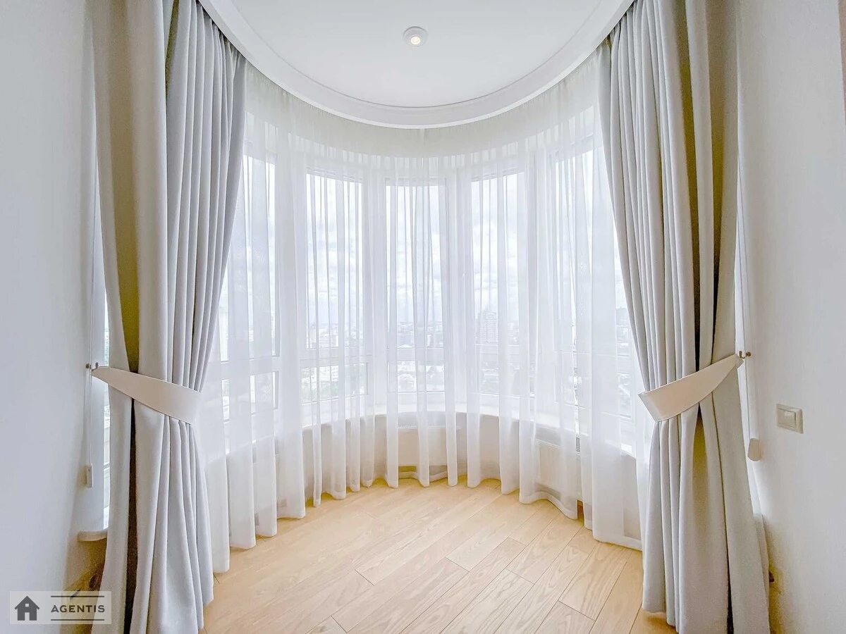 Apartment for rent. 3 rooms, 150 m², 8th floor/25 floors. 18, Instytutska 18, Kyiv. 