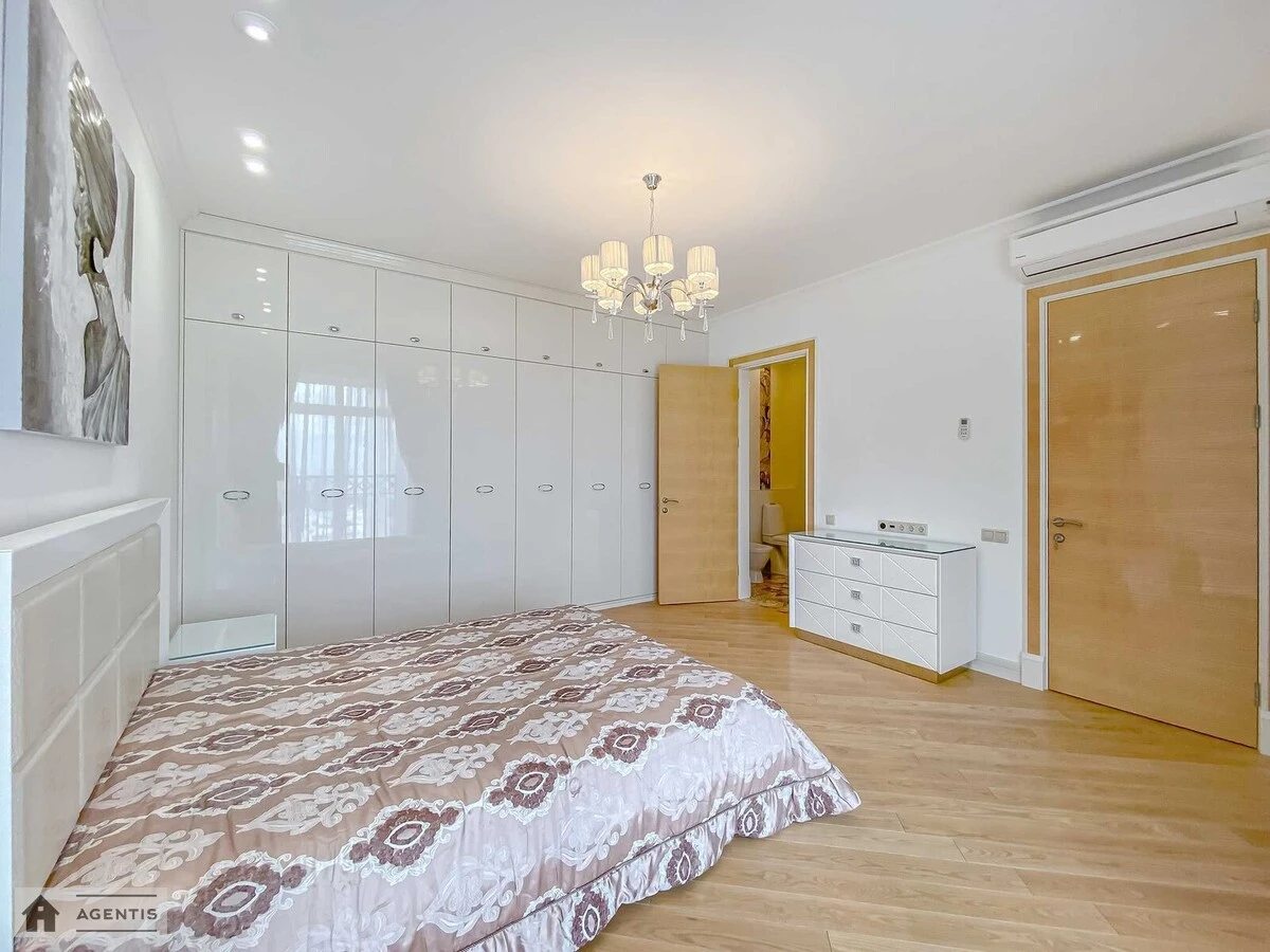 Apartment for rent. 3 rooms, 150 m², 8th floor/25 floors. 18, Instytutska 18, Kyiv. 