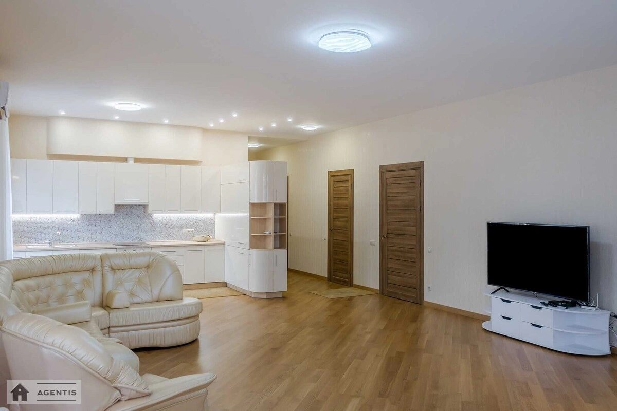 Apartment for rent. 3 rooms, 155 m², 2nd floor/7 floors. 8, Protasiv YAr 8, Kyiv. 