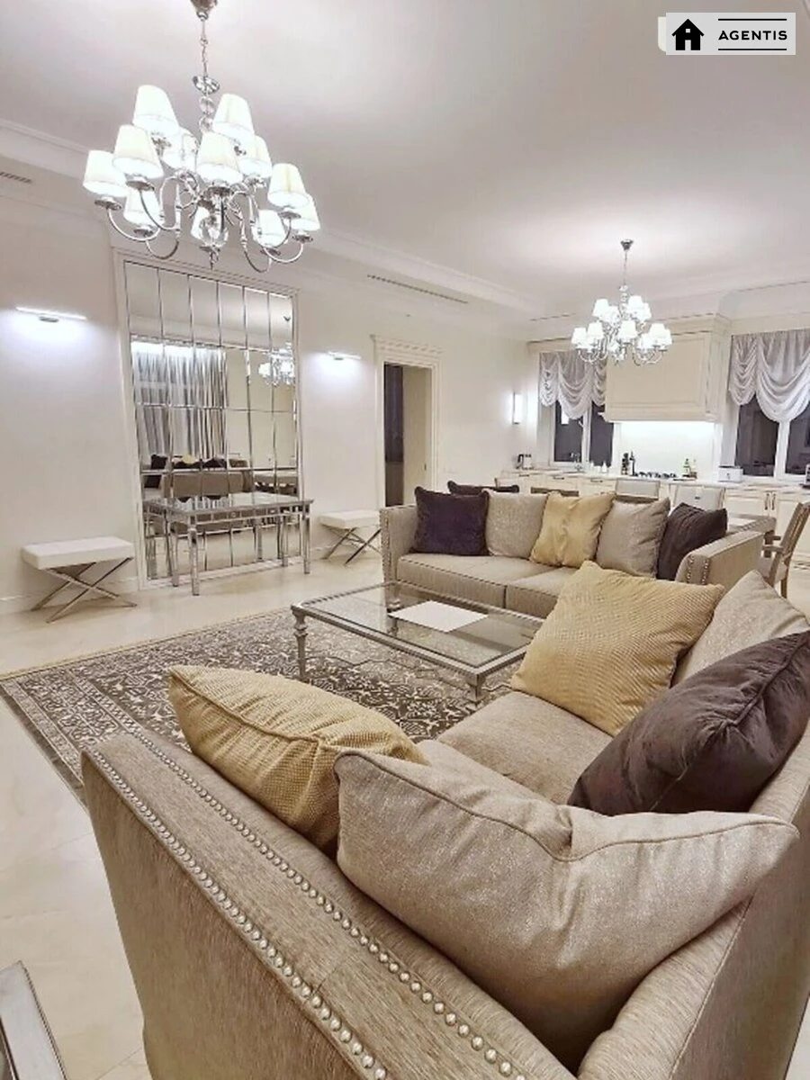 Apartment for rent. 3 rooms, 115 m², 3rd floor/6 floors. 5, Akademika Bohomoltsya vul., Kyiv. 