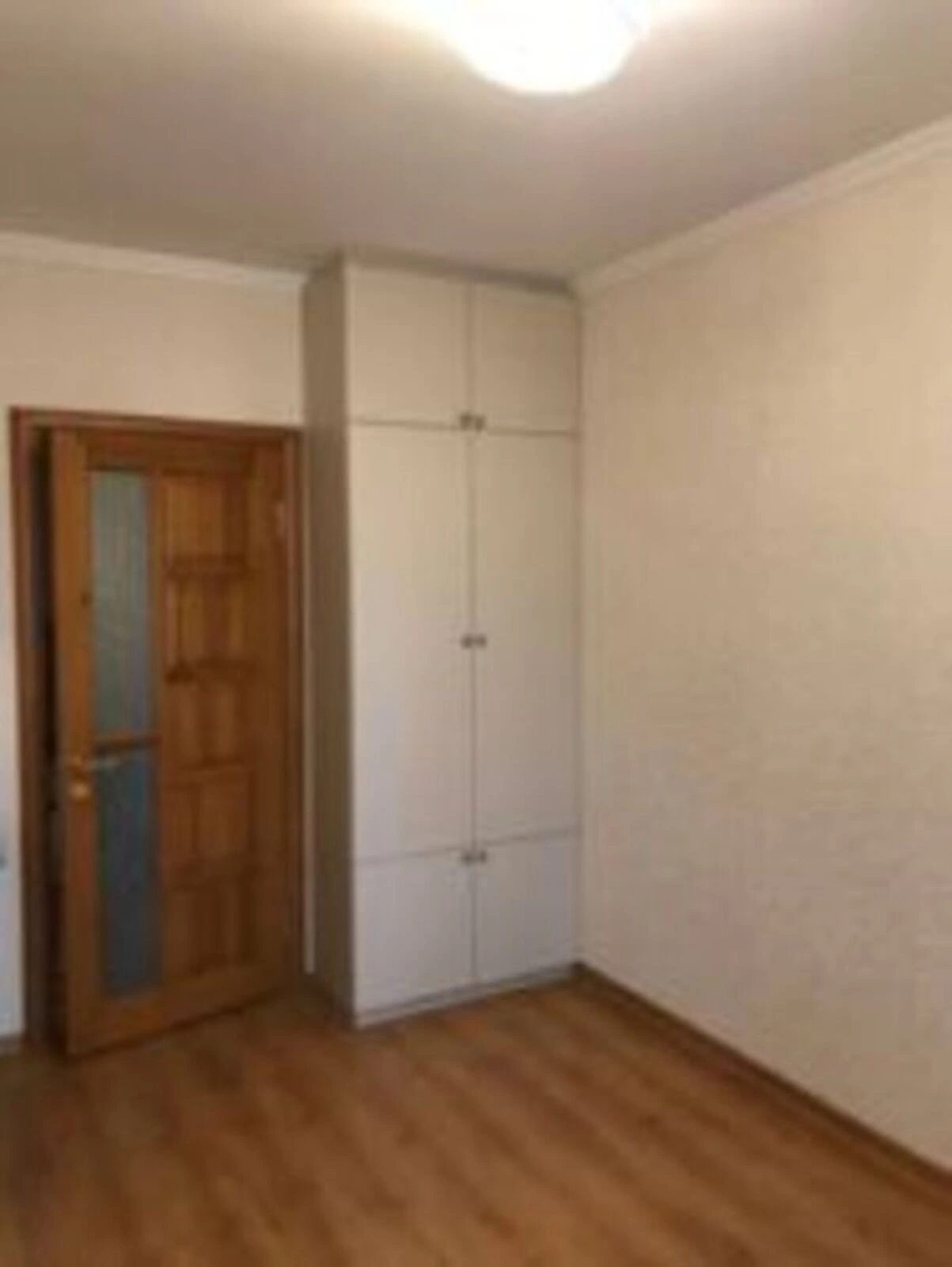 Продаж квартири. 3 rooms, 80 m², 7th floor/10 floors. 22, Святоюріївська , Вишневе. 