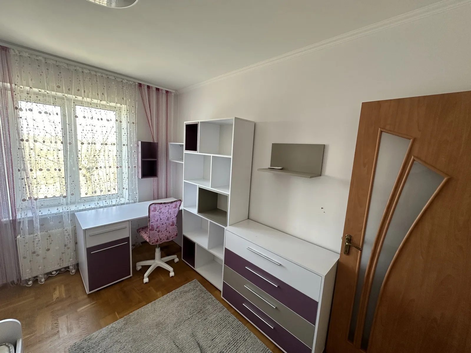 Apartment for rent. 3 rooms, 65 m², 5th floor/9 floors. Troleybusna vul., Ternopil. 