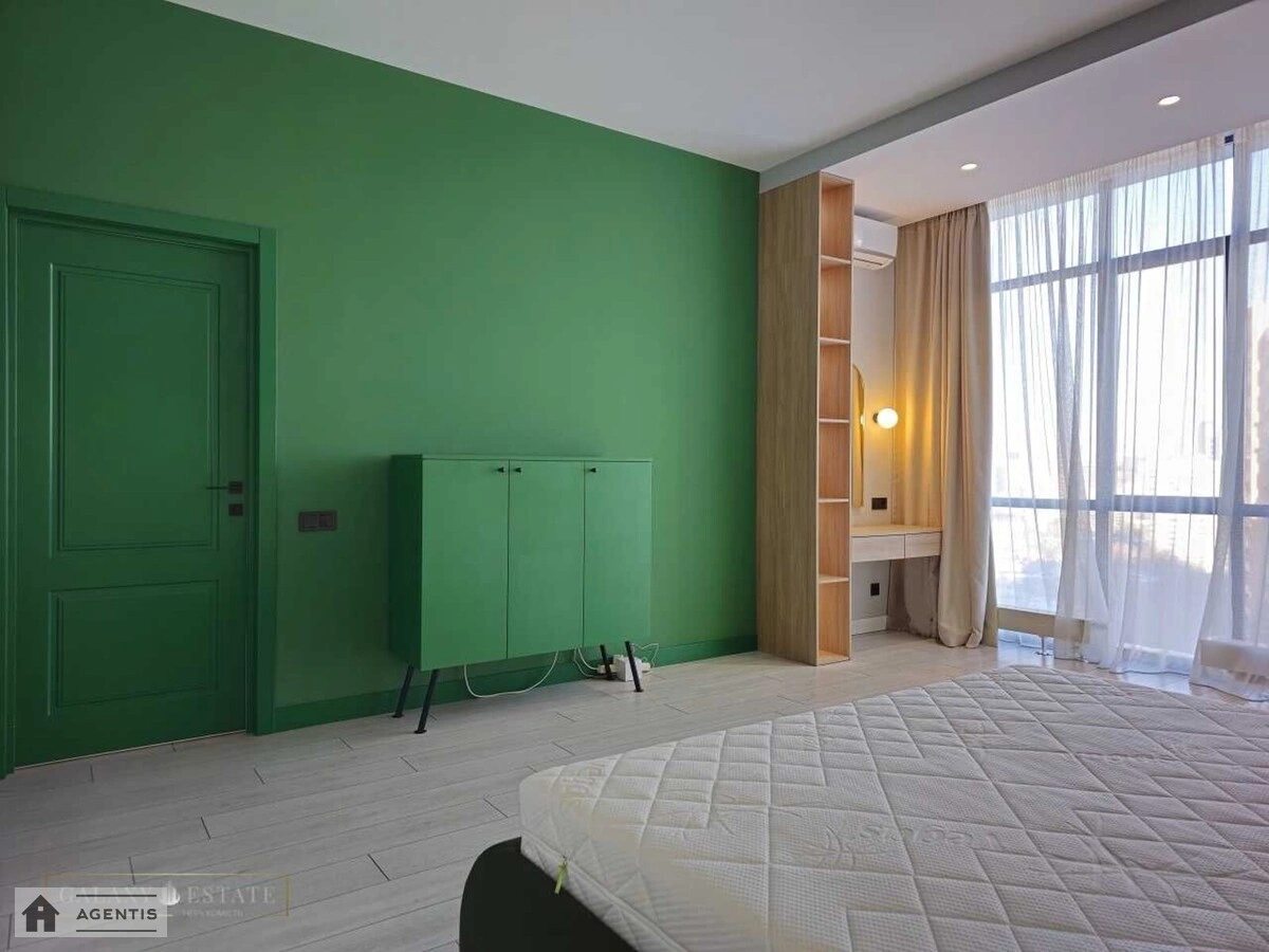 Apartment for rent. 3 rooms, 120 m², 7th floor/21 floors. 29, Demiyivska 29, Kyiv. 
