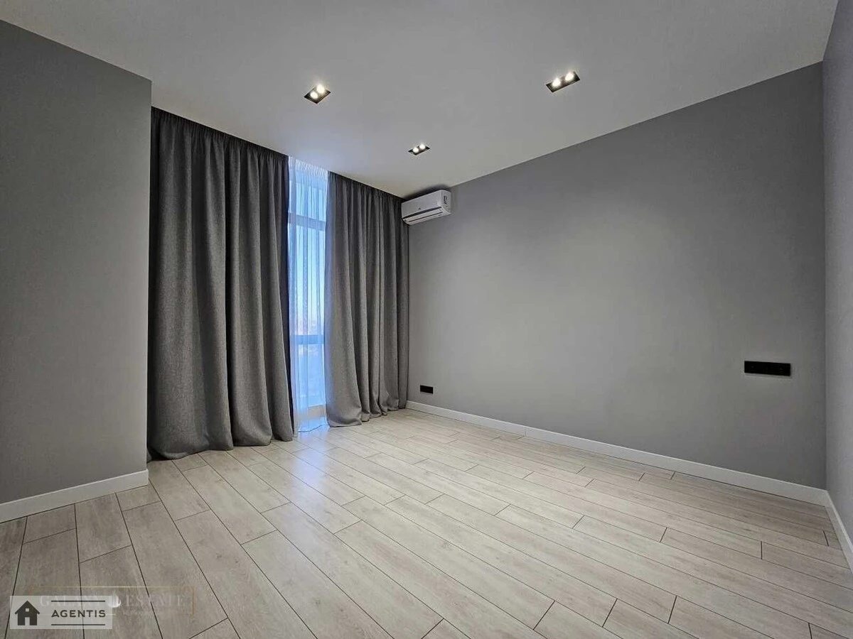Apartment for rent. 3 rooms, 120 m², 7th floor/21 floors. 29, Demiyivska 29, Kyiv. 
