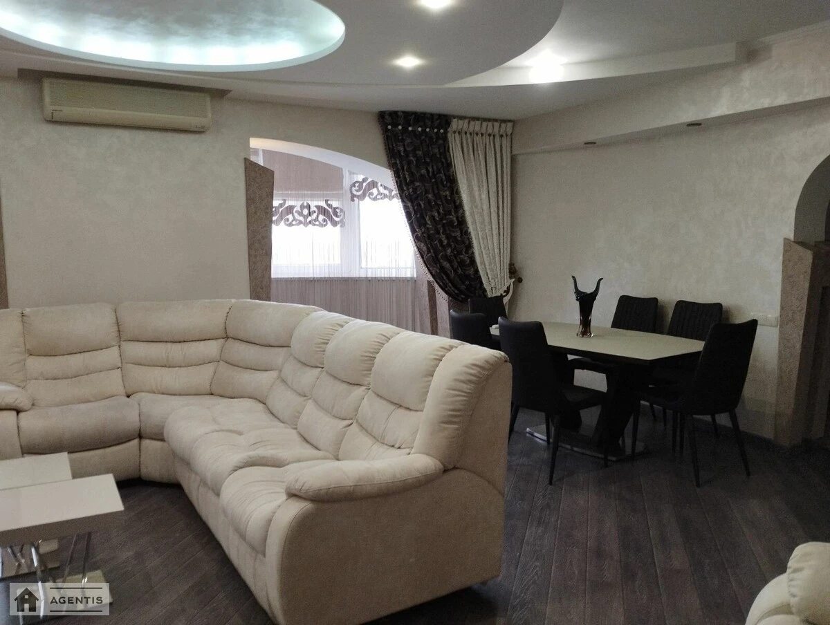 Apartment for rent. 4 rooms, 180 m², 11 floor/25 floors. 12, Volodymyra Ivasyuka prosp. Heroyiv Stalinhrada, Kyiv. 