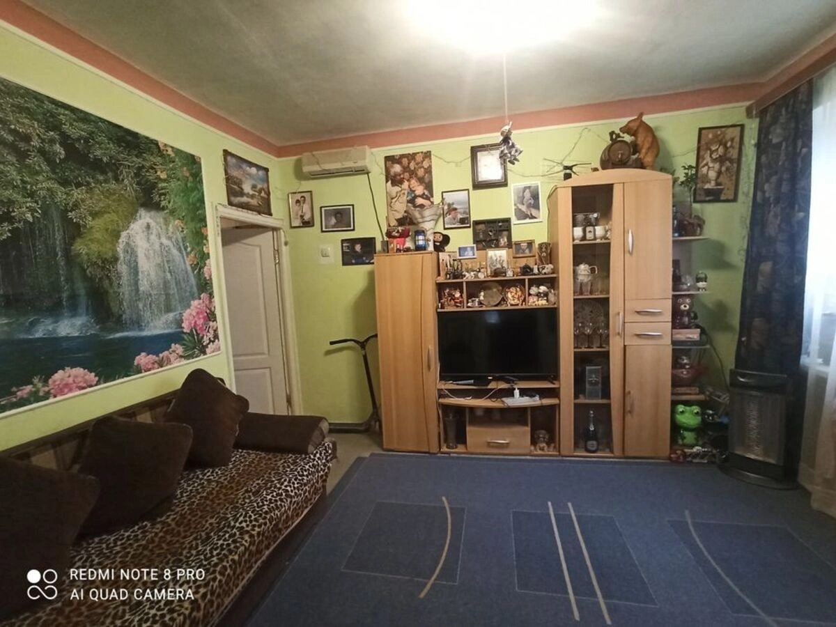 Продаж квартири. 2 rooms, 30 m², 1st floor/3 floors. 5, Докучаєвська 5, Київ. 