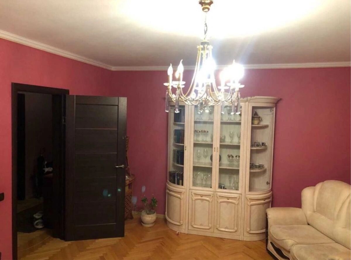 Продаж квартири. 4 rooms, 97 m², 5th floor/16 floors. 10, Кадетський Гай 10, Київ. 