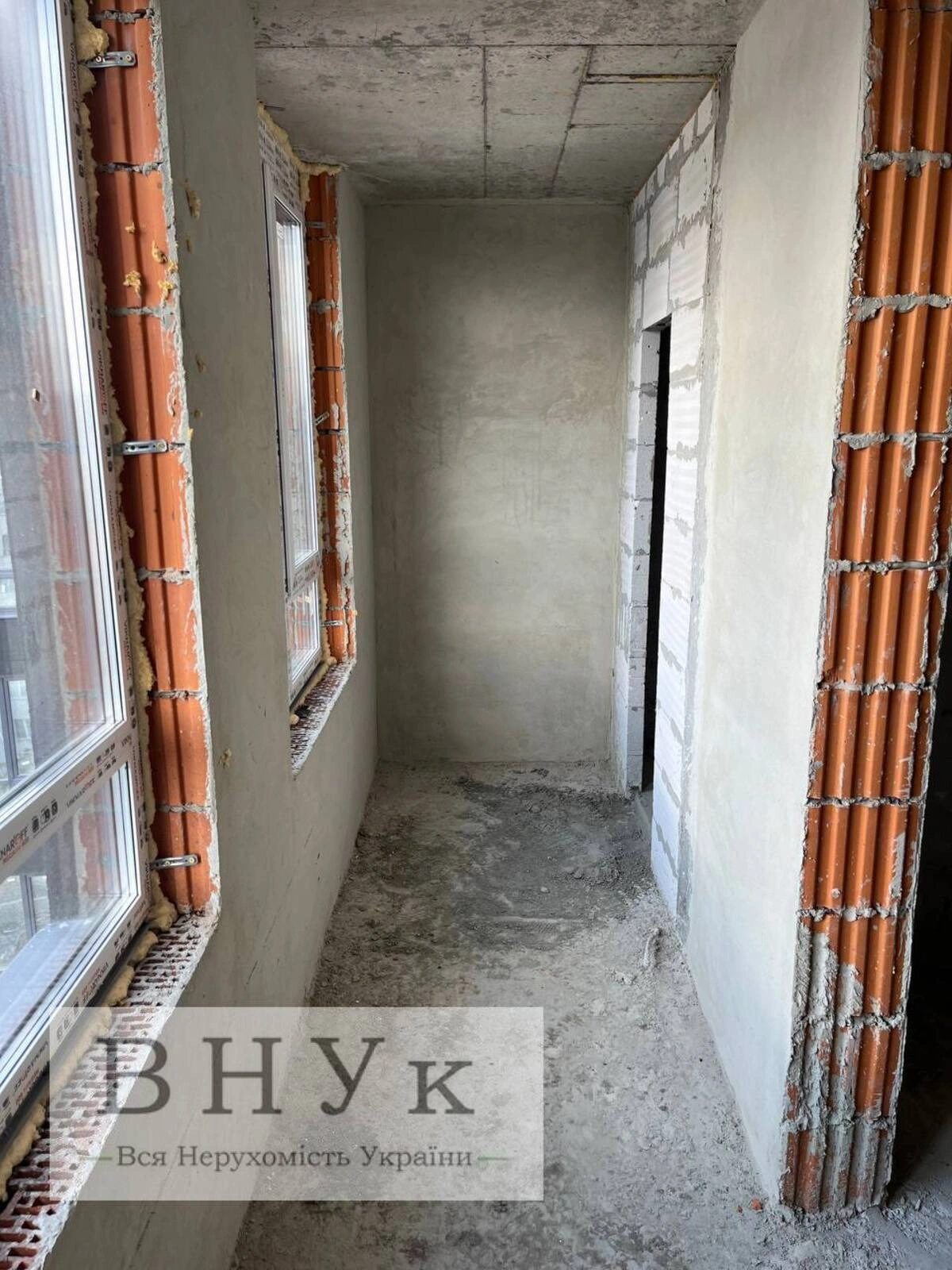 Apartments for sale. 3 rooms, 1006 m², 9th floor/10 floors. Torhovytsya , Ternopil. 
