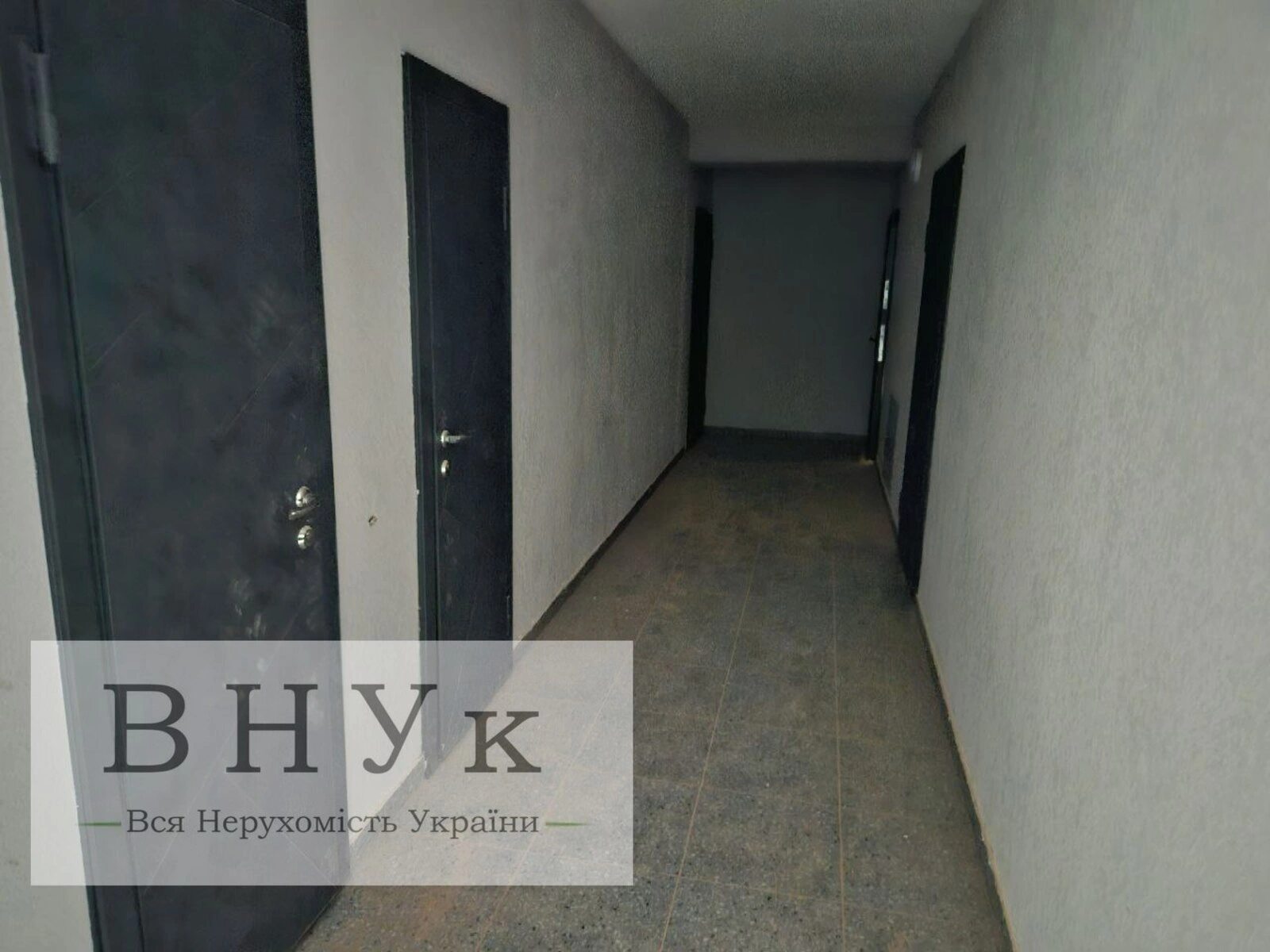 Продаж квартири. 1 room, 52 m², 2nd floor/4 floors. Петриків / Зелена вул., Тернопіль. 