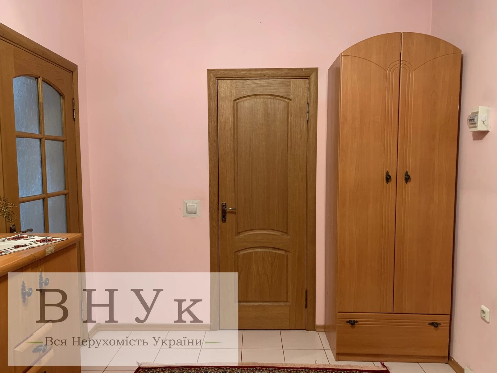 Apartments for sale 1 room, 48 m², 3rd fl./4 floors. Nechaya Polkovnyka vul., Ternopil. 