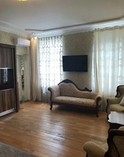 House for sale 300 m², 2 floors. Prymorskyy rayon, Odesa. 