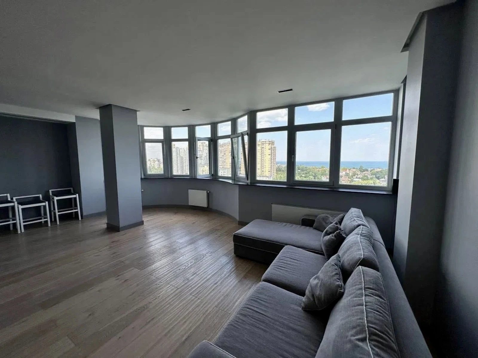 Apartments for sale. 4 rooms, 165 m², 16 floor/16 floors. 12, Shevchenko , Odesa. 
