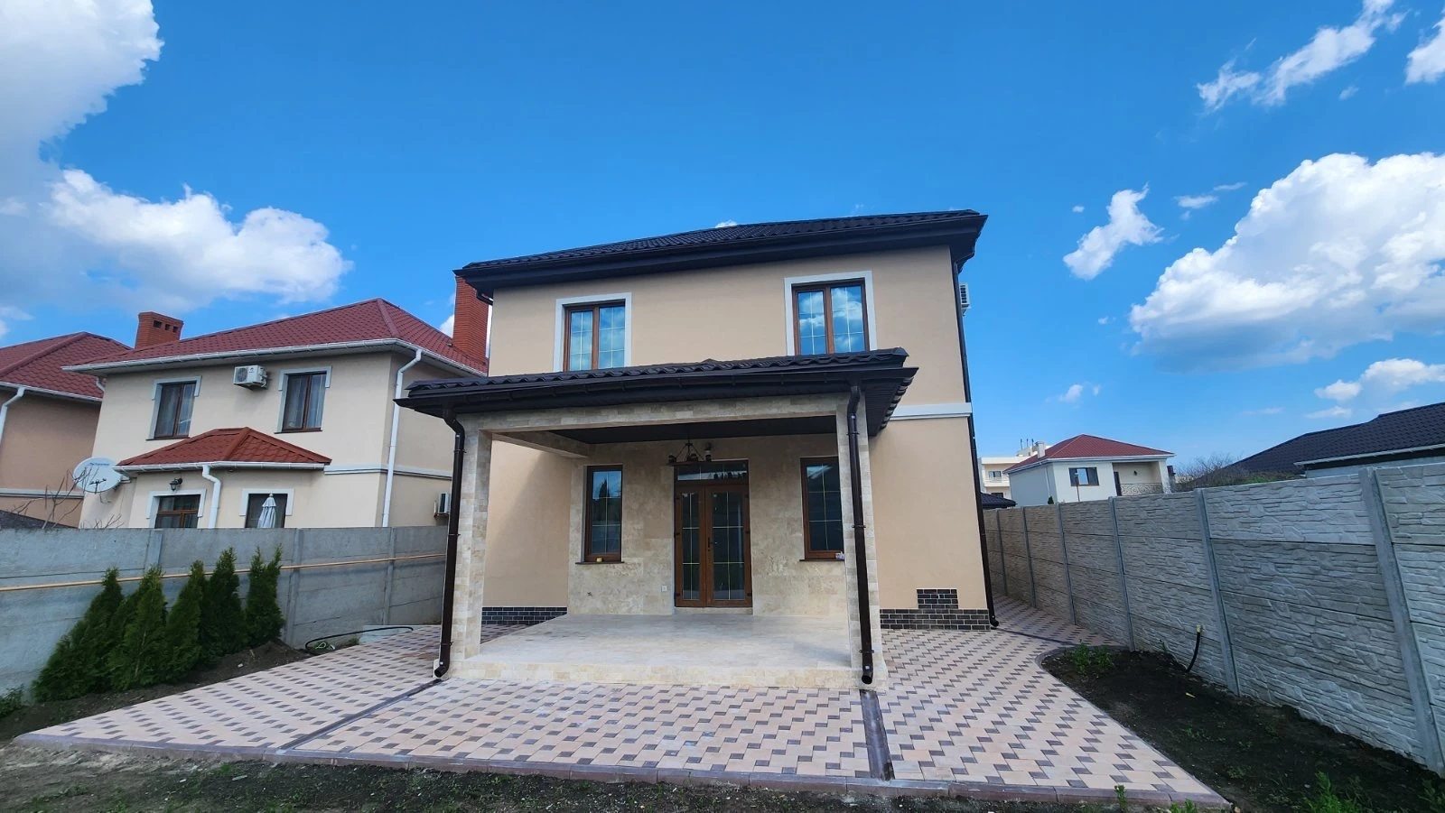 Продаж будинку 145 m², 2 поверхи. Ясная ул., Одеса. 