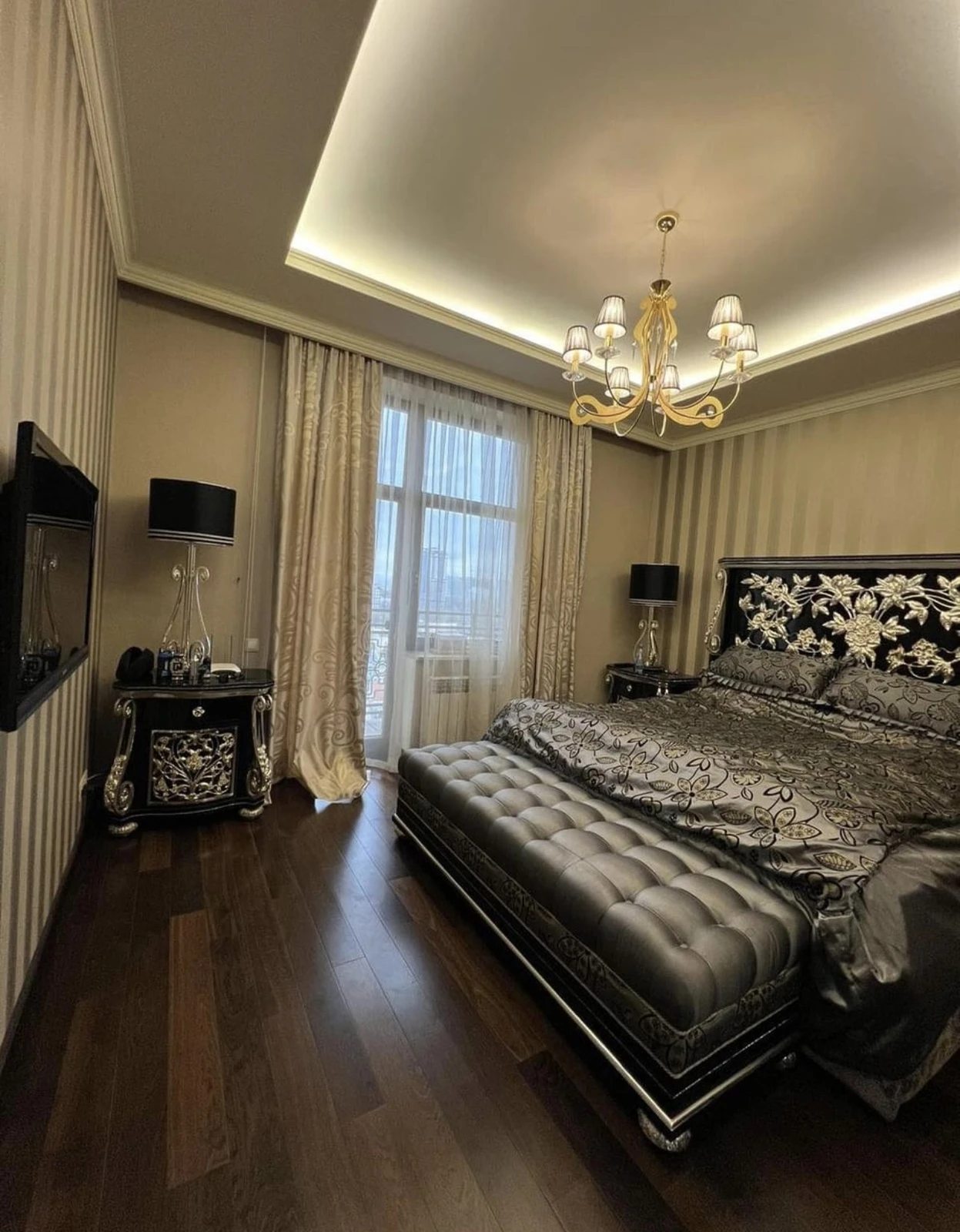 Продаж квартири. 3 rooms, 163 m², 12 floor/22 floors. 1, Генуэзская ул., Одеса. 