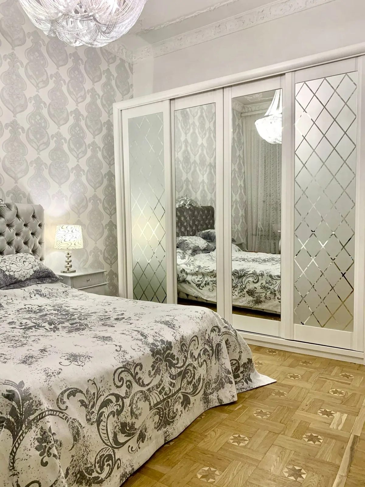 Продаж квартири. 3 rooms, 100 m², 2nd floor/4 floors. Канатна вул., Одеса. 