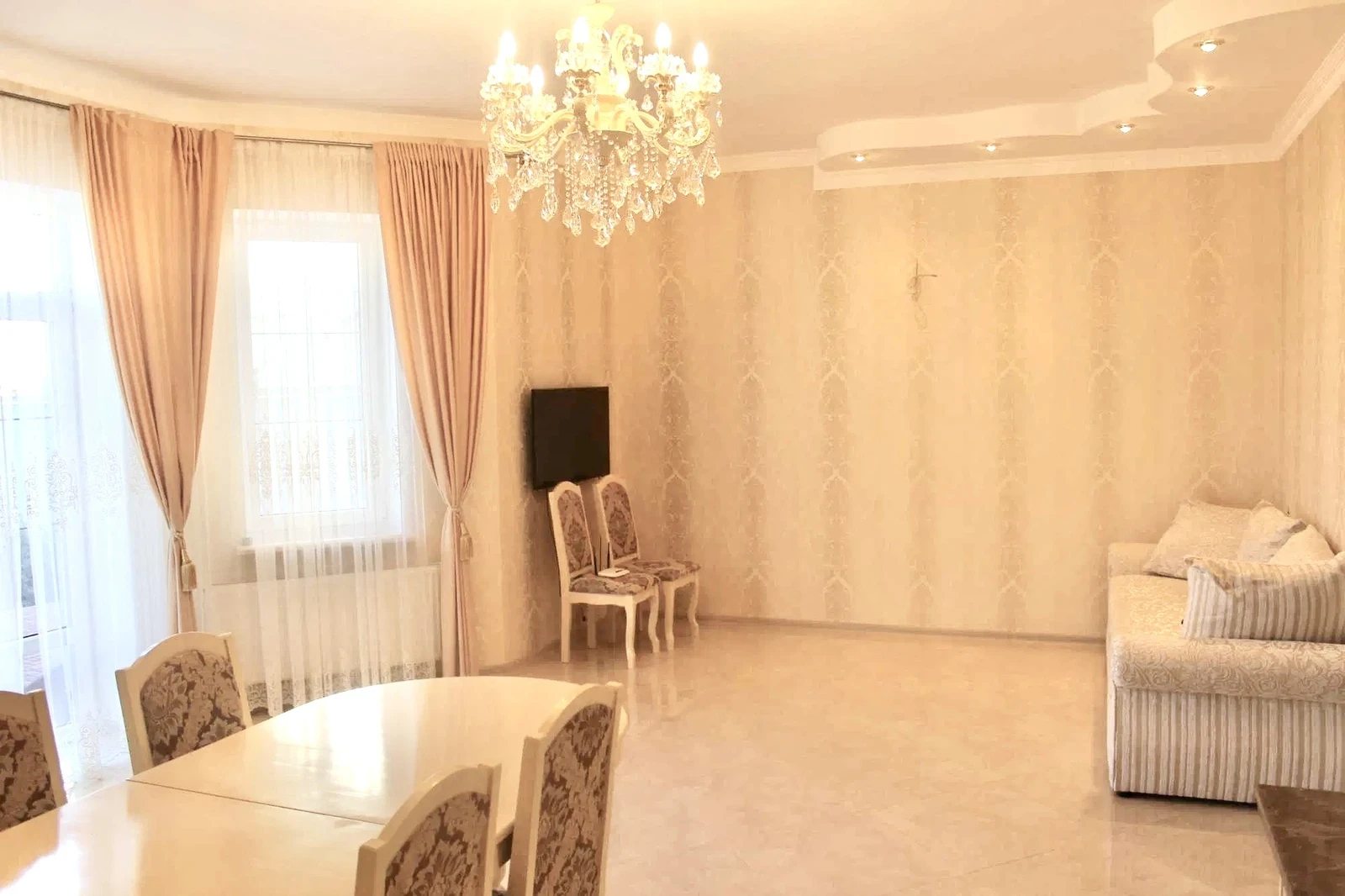 House for sale 145 m², 2 floors. Yasnaya ul., Odesa. 