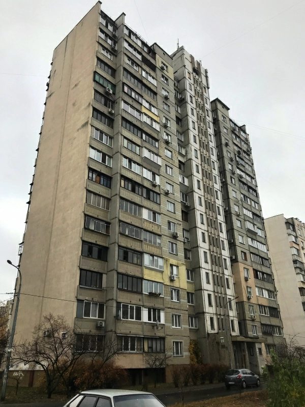 Продажа квартиры. 3 rooms, 79 m², 14 floor/16 floors. 13, Руденко Ларисы 13, Киев. 