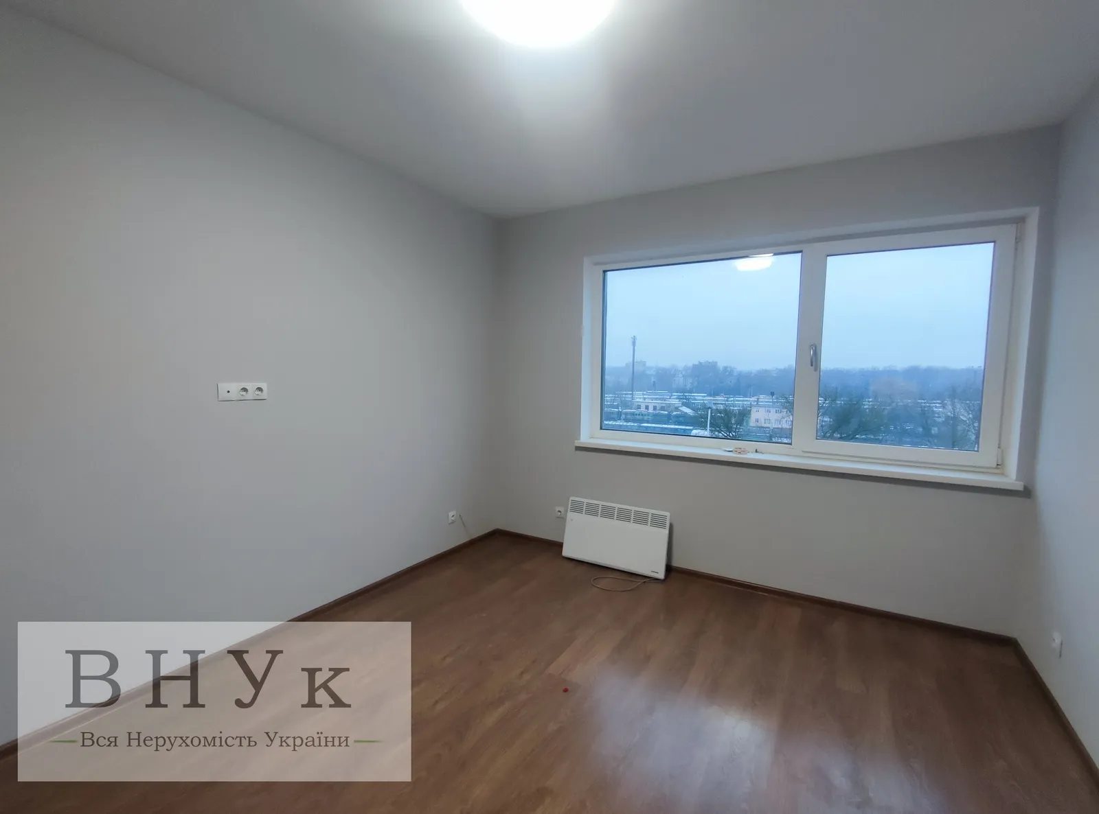 Продаж квартири. 2 rooms, 42 m², 4th floor/4 floors. Бродівська вул., Тернопіль. 