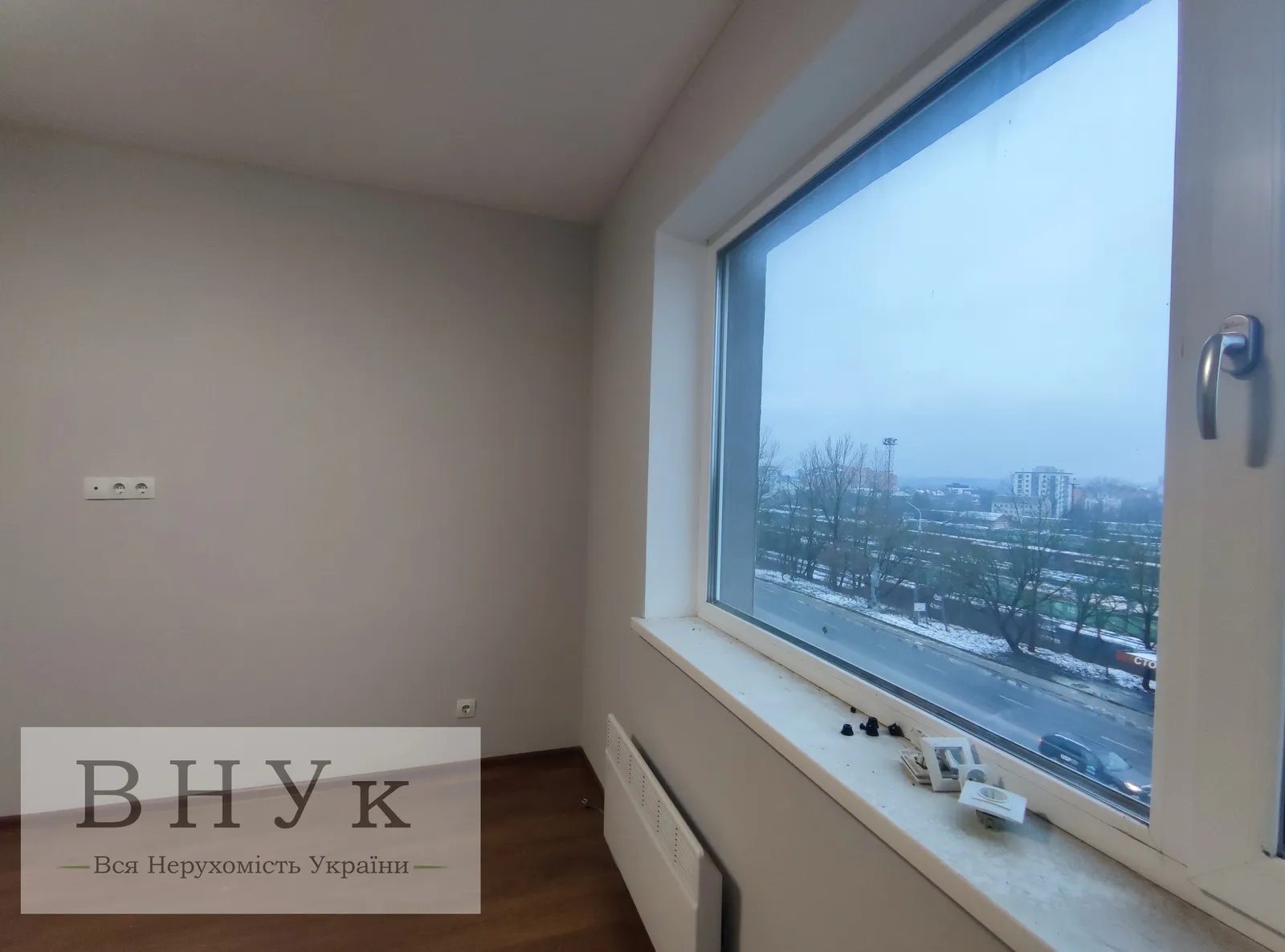 Продаж квартири. 2 rooms, 42 m², 4th floor/4 floors. Бродівська вул., Тернопіль. 