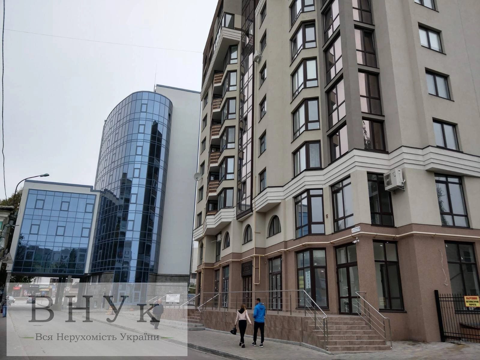 Продаж квартири. 1 room, 42 m², 5th floor/10 floors. Героїв Євромайдану , Тернопіль. 