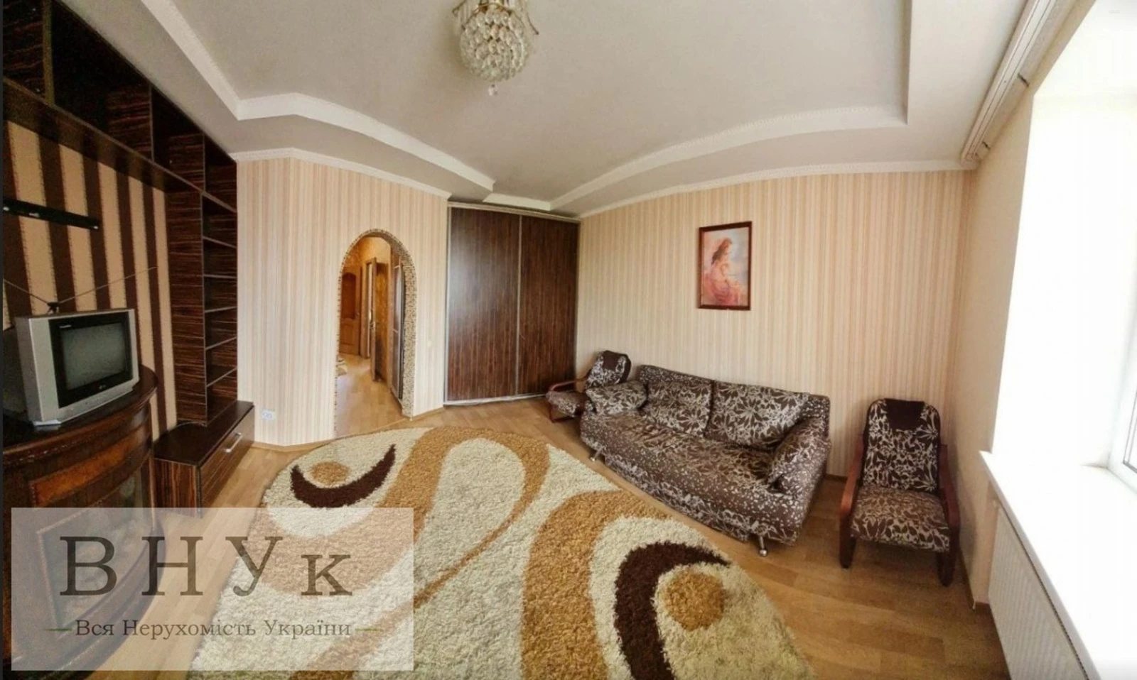 Apartments for sale. 2 rooms, 68 m², 6th floor/6 floors. Chernivetska vul., Ternopil. 
