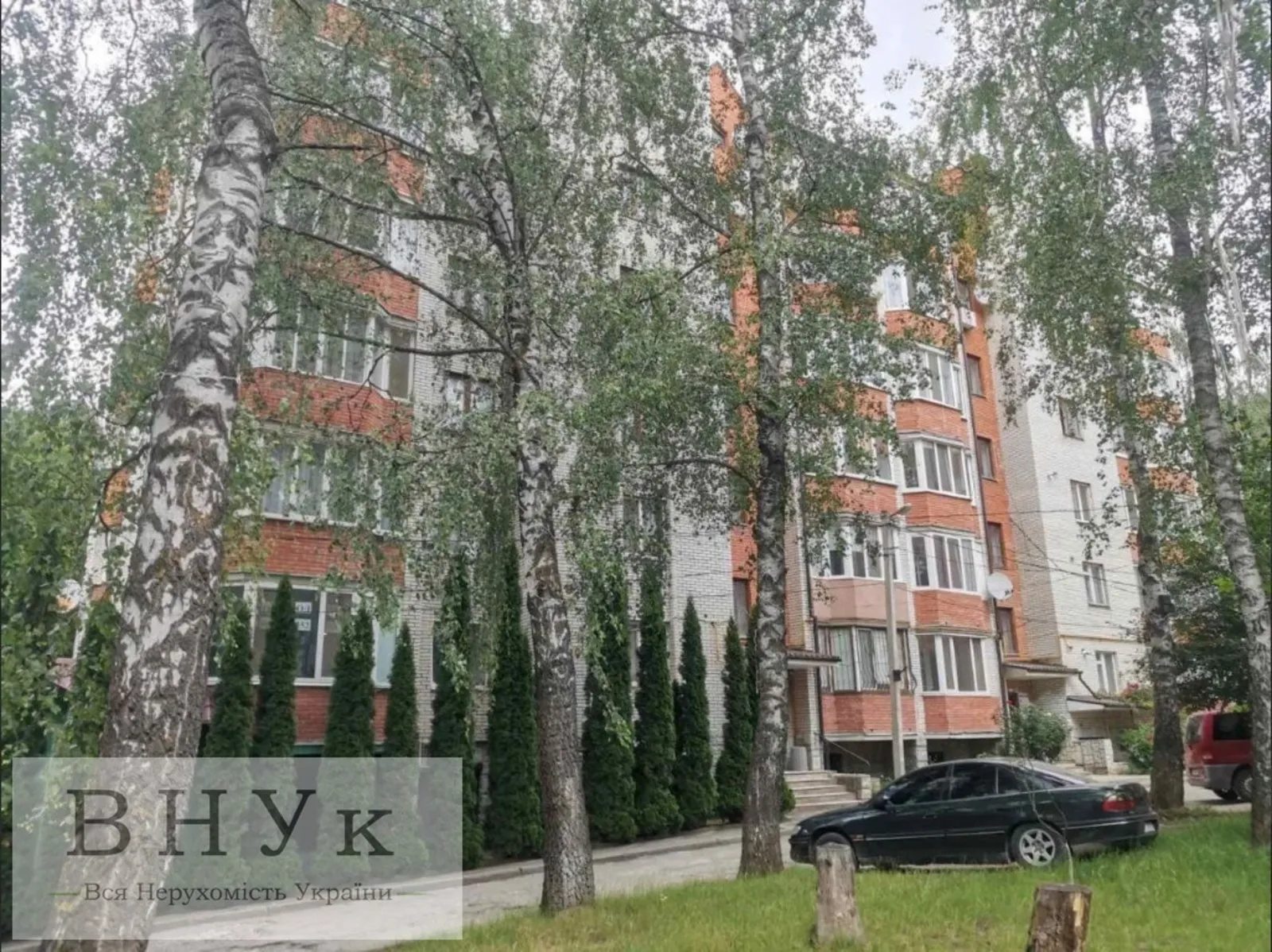 Apartments for sale. 2 rooms, 68 m², 6th floor/6 floors. Chernivetska vul., Ternopil. 