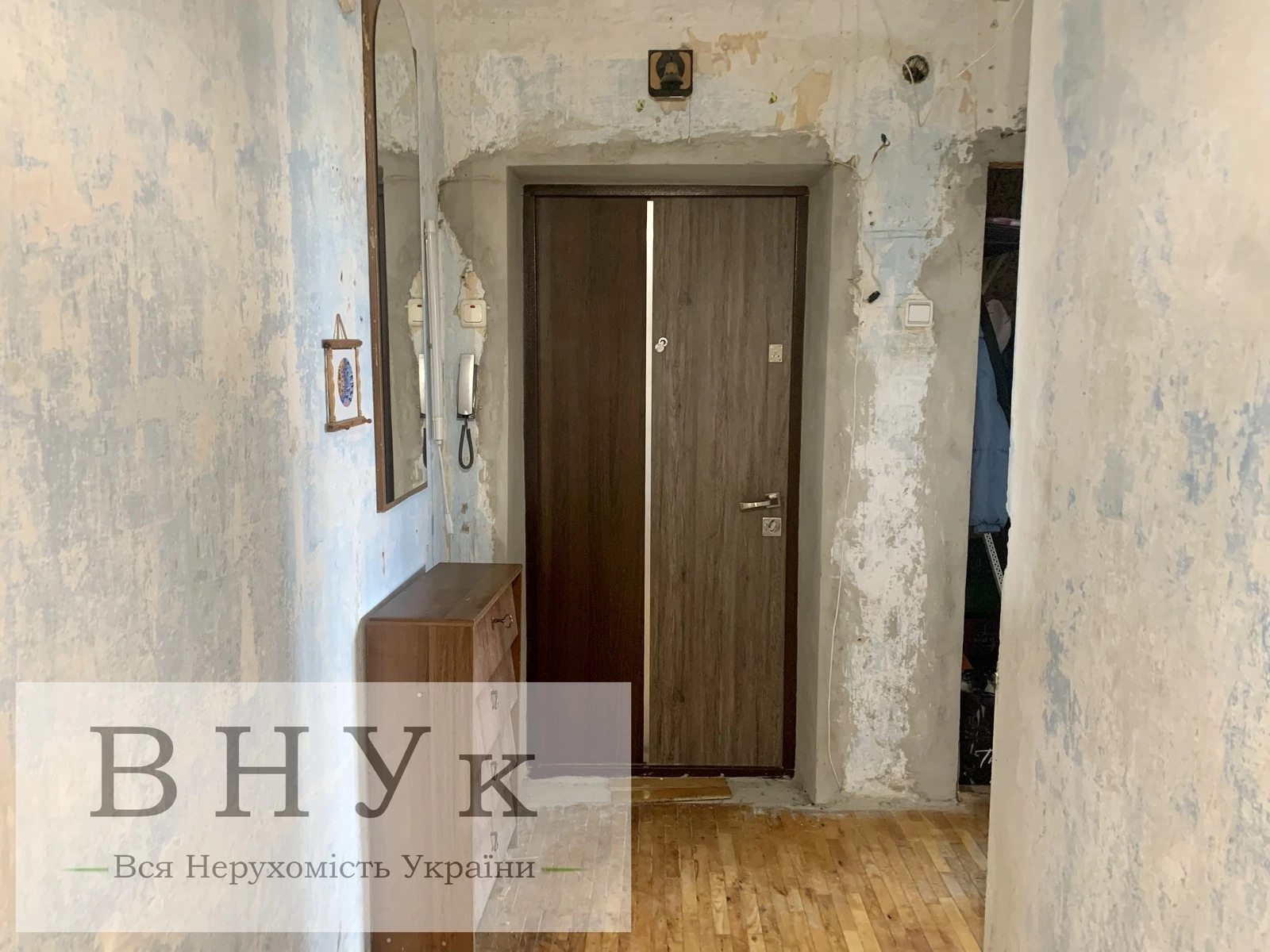 Apartments for sale 3 rooms, 65 m², 7th fl./10 floors. Zakhysnykiv Ukrayiny vul., Ternopil. 