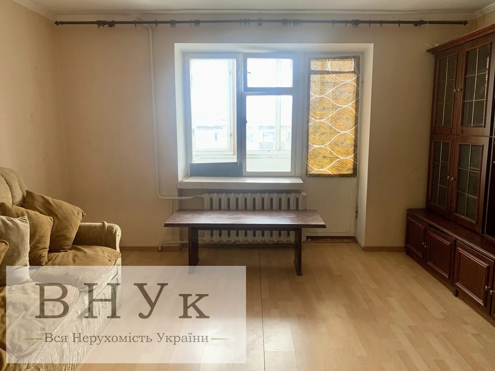 Apartments for sale 3 rooms, 65 m², 7th fl./10 floors. Zakhysnykiv Ukrayiny vul., Ternopil. 