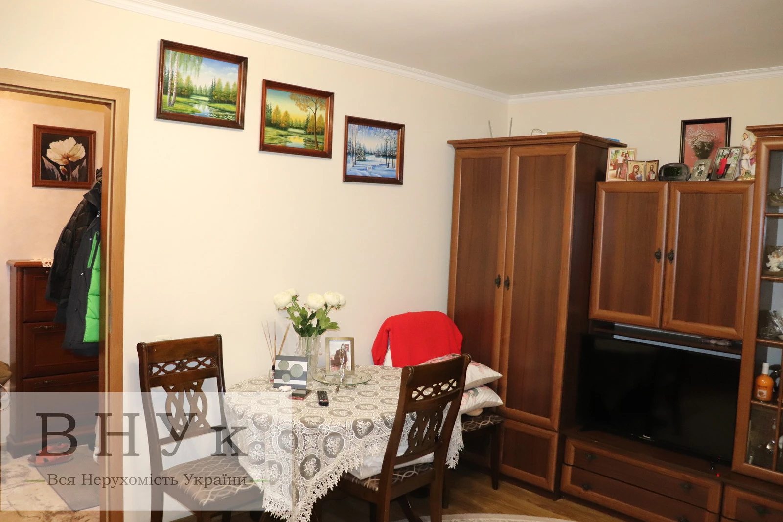 Apartments for sale 1 room, 427 m², 1st fl./6 floors. Karpenka vul., Ternopil. 