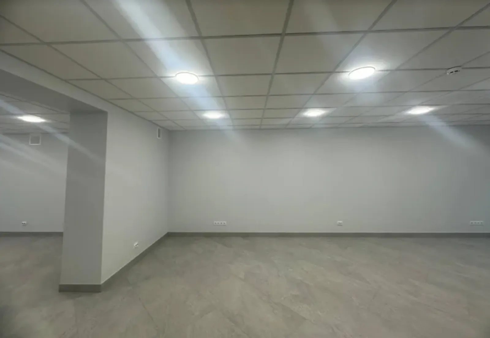 Продам нерухомість під комерцію. 120 m², 1st floor/10 floors. Бам, Тернопіль. 
