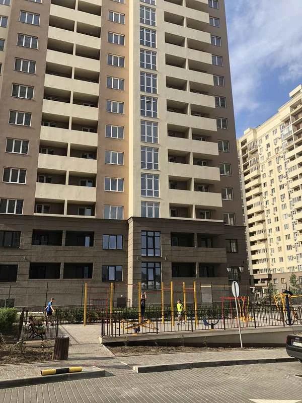 Apartment for rent. 1 room, 37 m², 7th floor/17 floors. 30, Hrushevskoho M. ul., Odesa. 