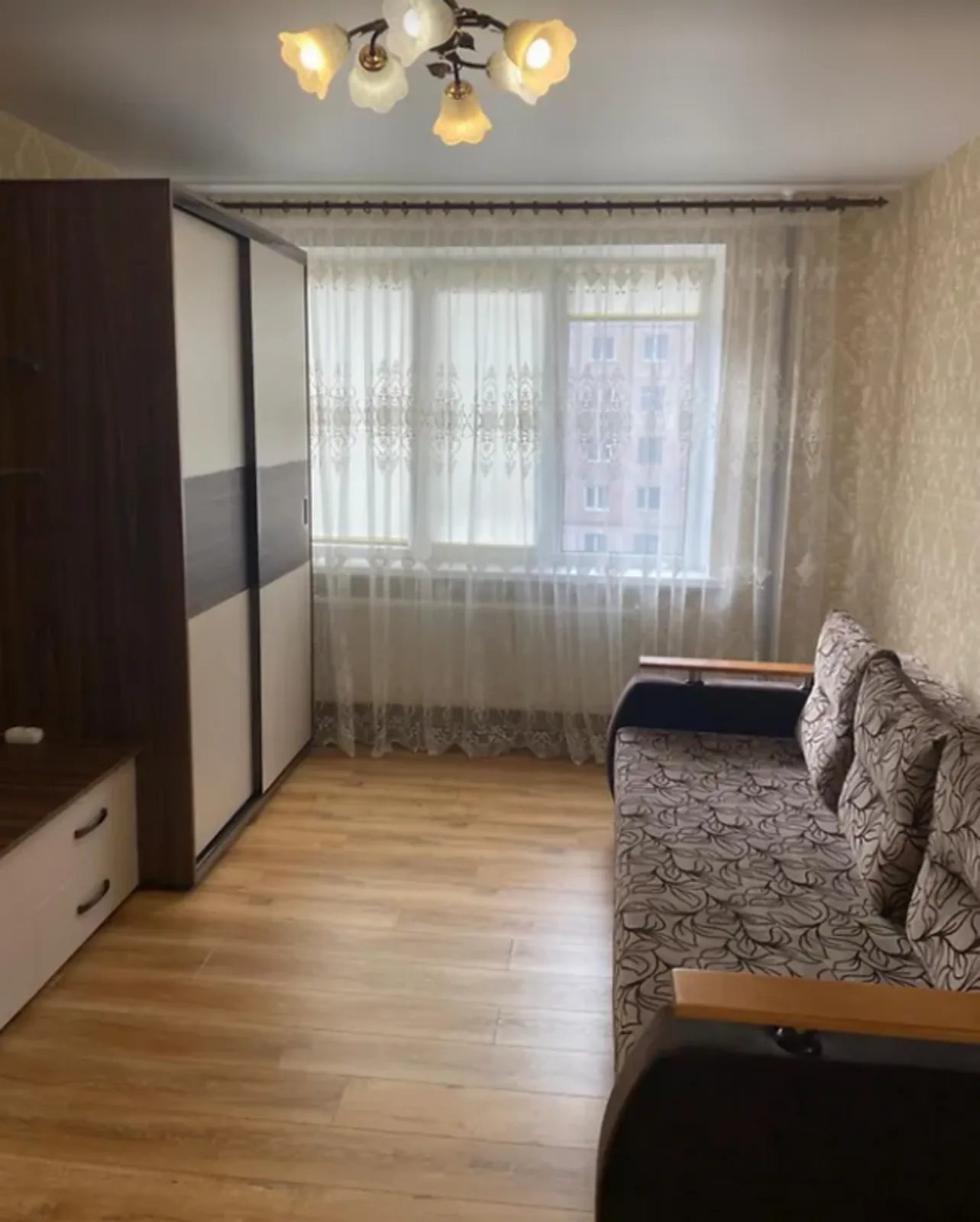 Продаж квартири. 2 rooms, 50 m², 5th floor/10 floors. Бам, Тернопіль. 