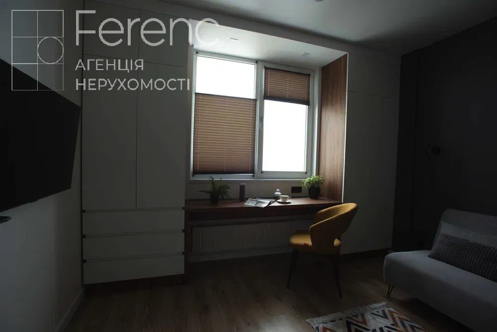 Apartments for sale. 2 rooms, 60 m², 10th floor/11 floors. 21, Ternopilska, Lviv. 
