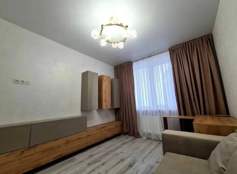 Здам квартиру 3 кімнати, 80 m², 17 пов./27 поверхів. 29, Варненская ул., Одеса. 