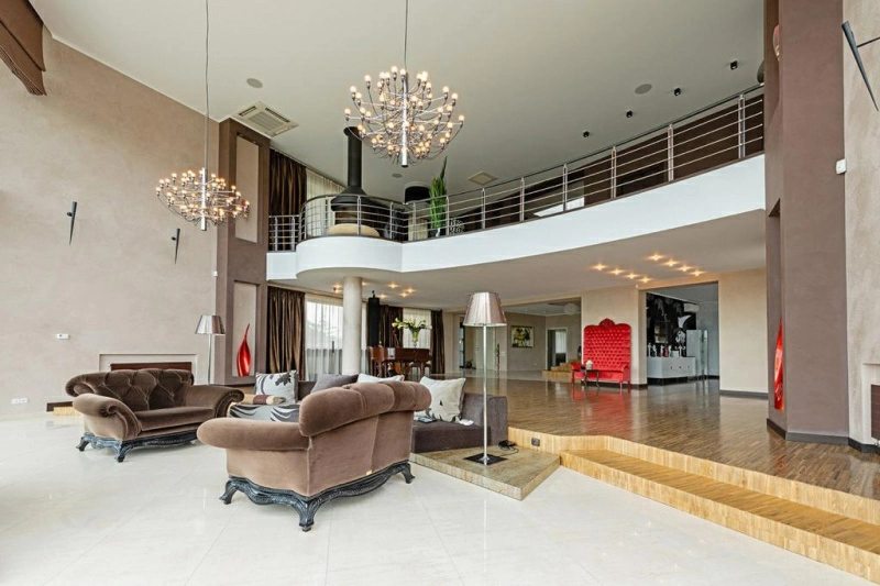 Продажа дома. 7 rooms, 850 m², 3 floors. 5, Старокиевская, Козин. 