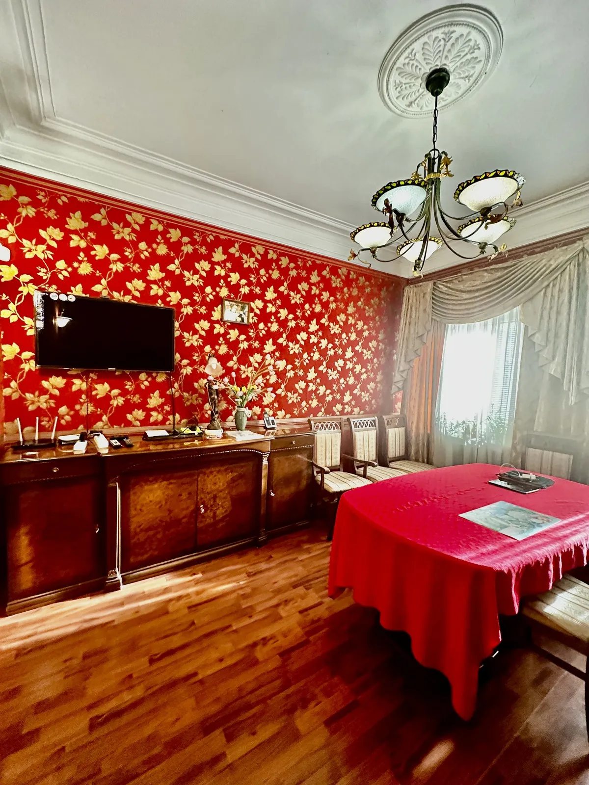 House for sale. 400 m², 2 floors. Lvivska vul., Odesa. 