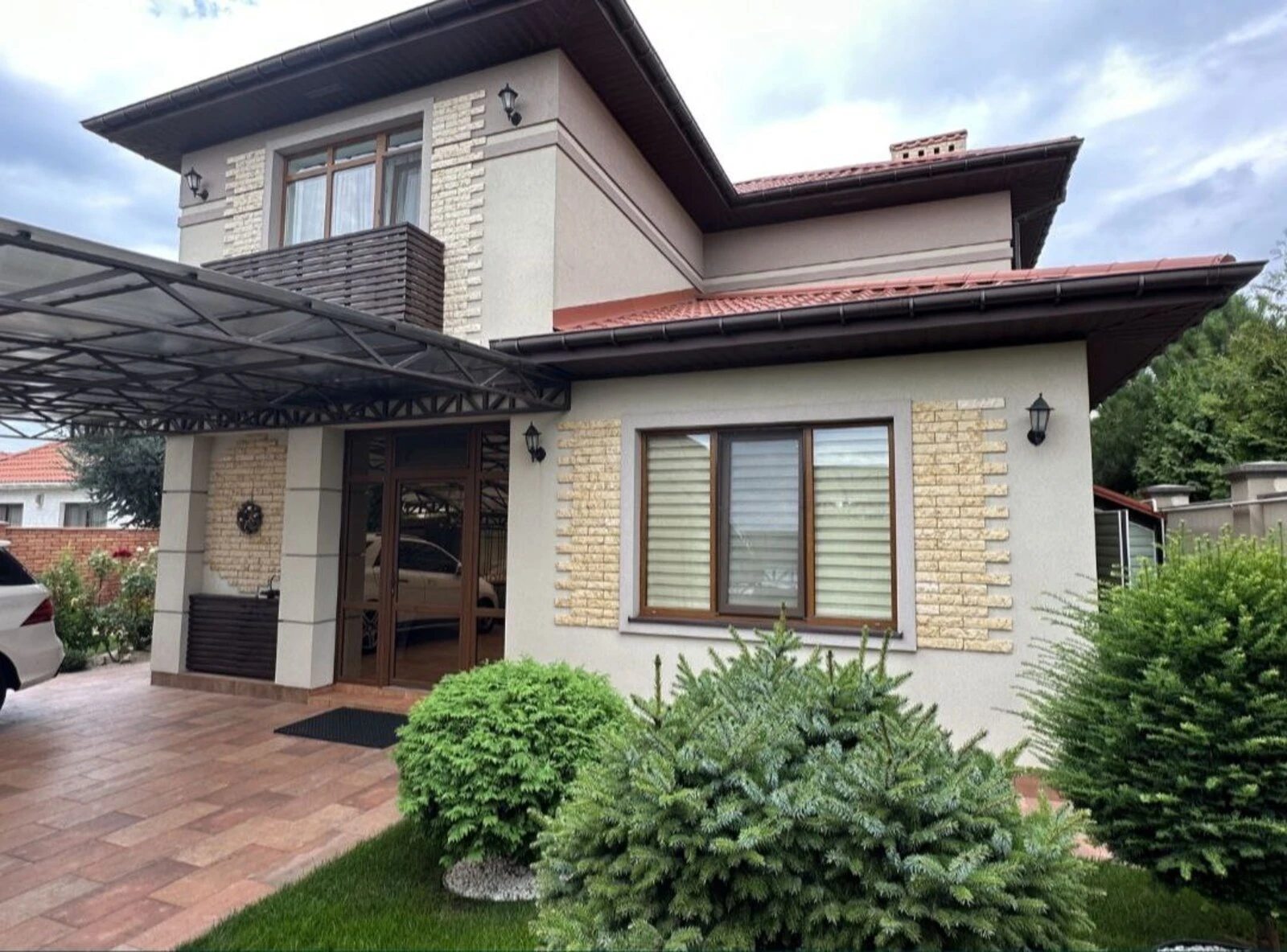 House for sale 165 m², 2 floors. Yakirnyy prov., Odesa. 