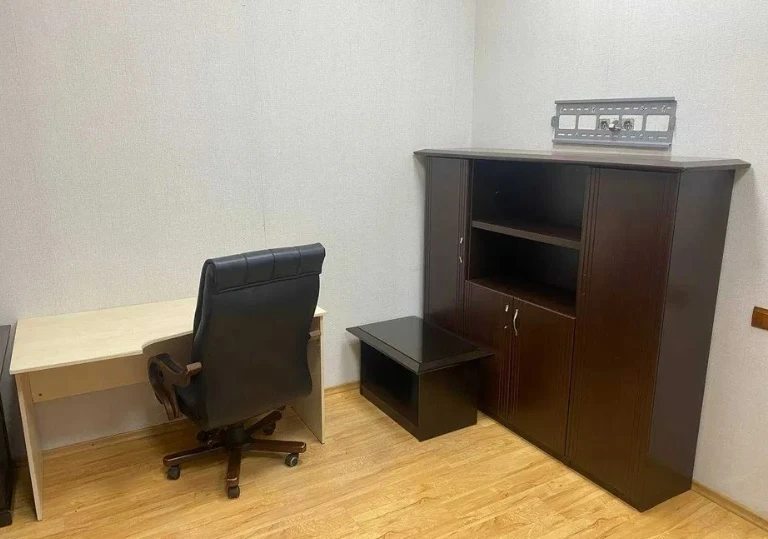 Меблированный офис в центре Одессы.