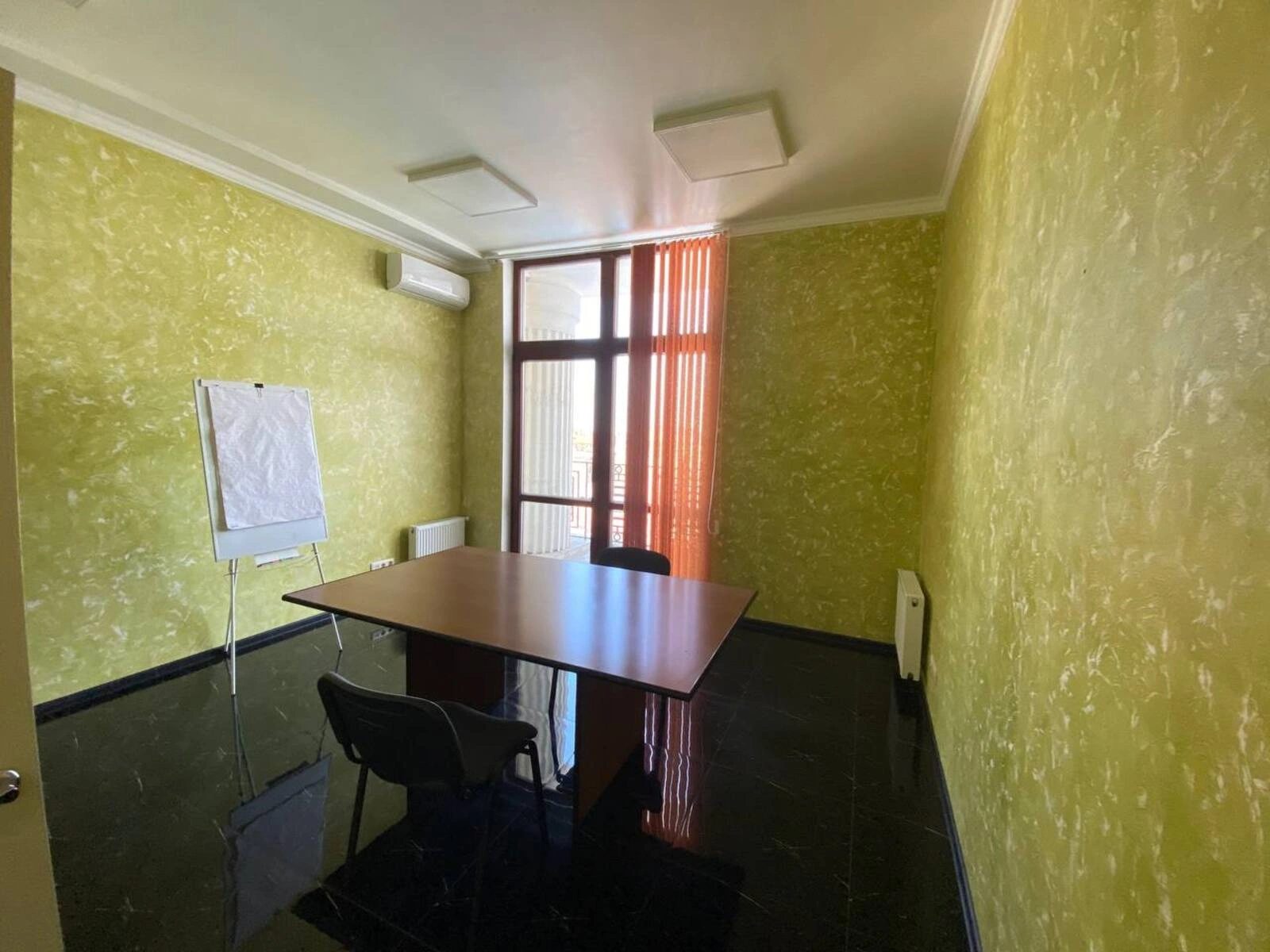 Office for sale 158 m², 7th fl./9 floors. 17, Zhukova Vytse-Admyrala ul., Odesa. 