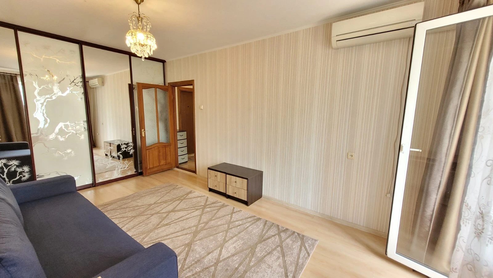 Apartment for rent. 1 room, 34 m², 8th floor/9 floors. 57, Vylyamsa Akademyka ul., Odesa. 
