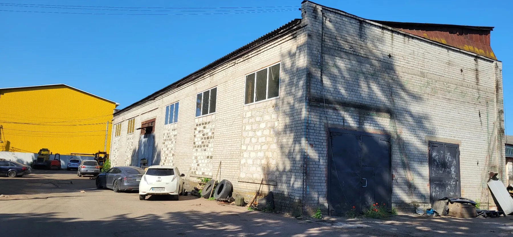 Real estate for sale for commercial purposes. 3 rooms, 1658 m², 1st floor. 15, Metalurhiv, Brovary. 