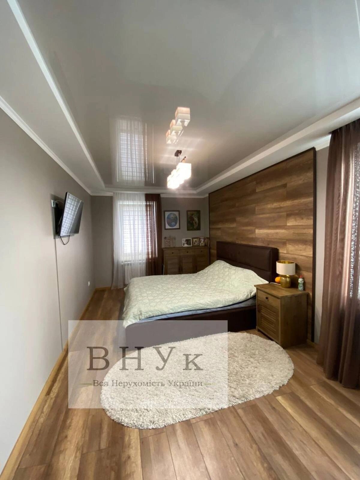 Продаж квартири. 3 rooms, 91 m², 9th floor/10 floors. Будного С. , Тернопіль. 