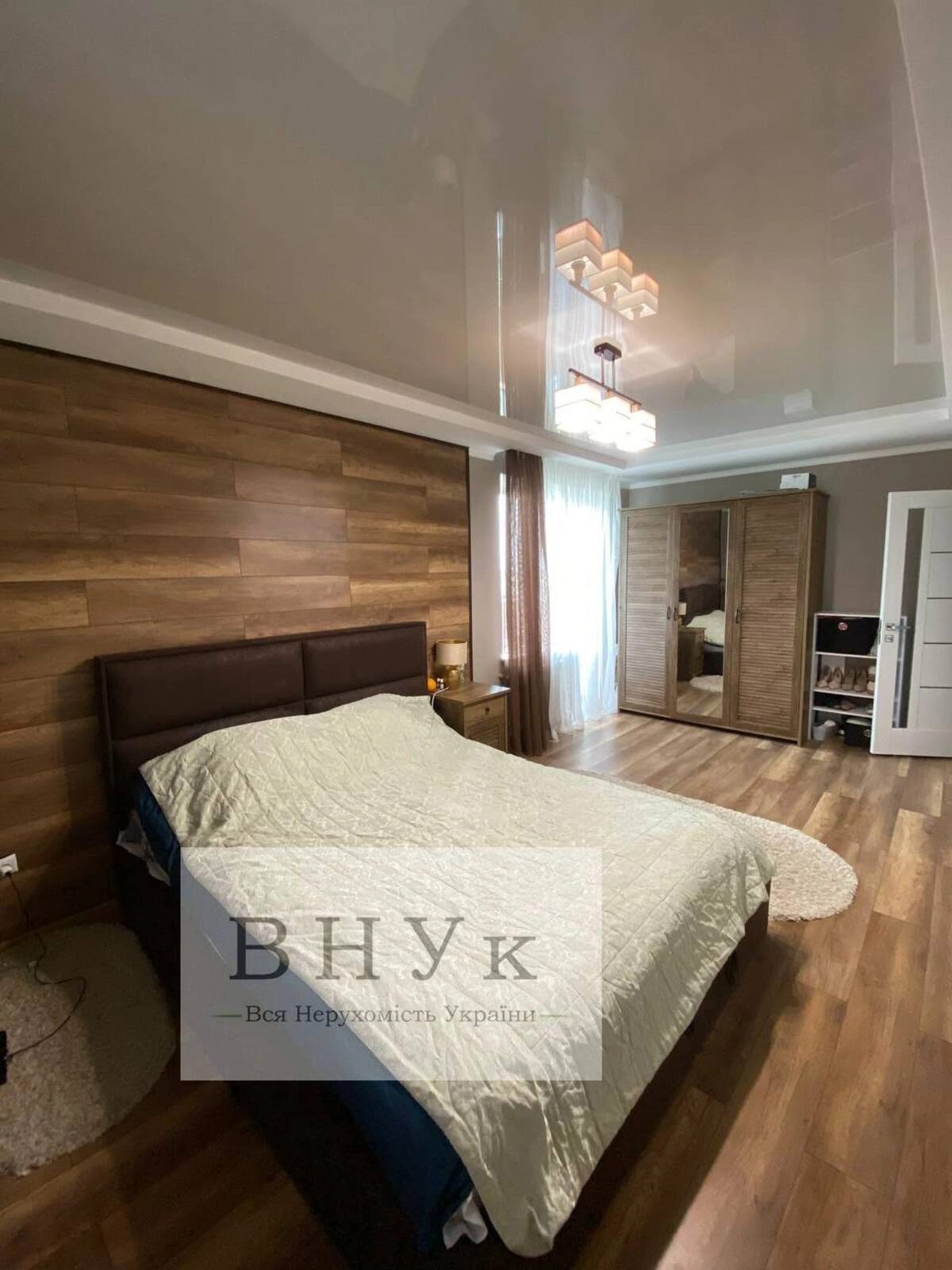 Apartments for sale 3 rooms, 91 m², 9th fl./10 floors. Budnoho S. , Ternopil. 