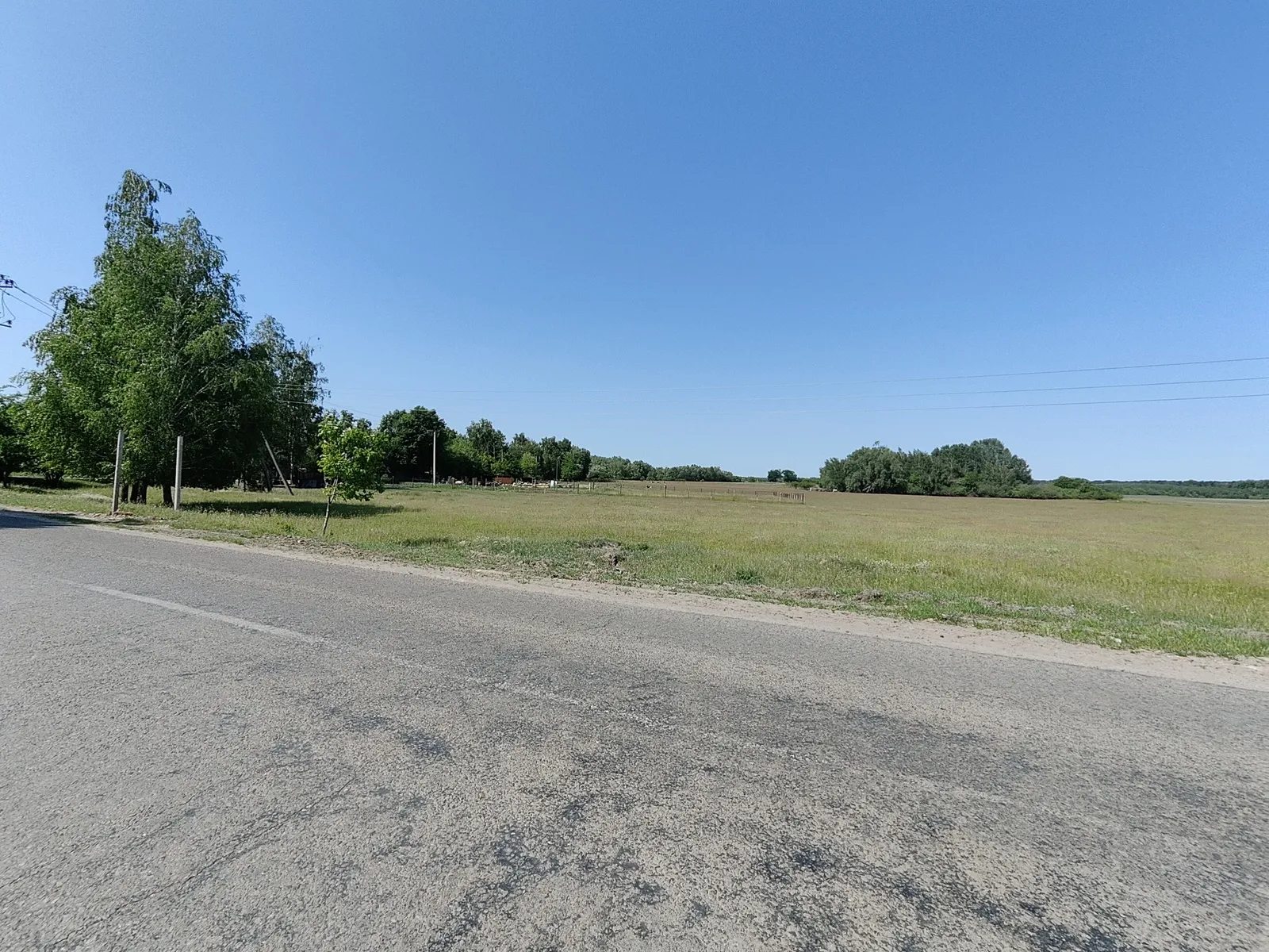 Land for sale for residential construction. Sadova , Hvozdiv. 