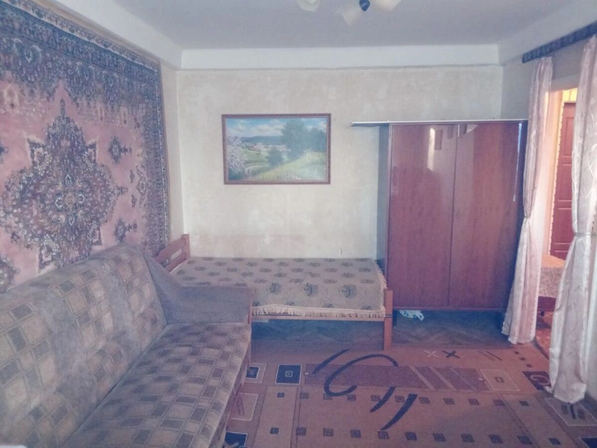 Apartments for sale. 1 room, 28 m², 5th floor/5 floors. 9, Kolomiyskyy per , Kyiv. 